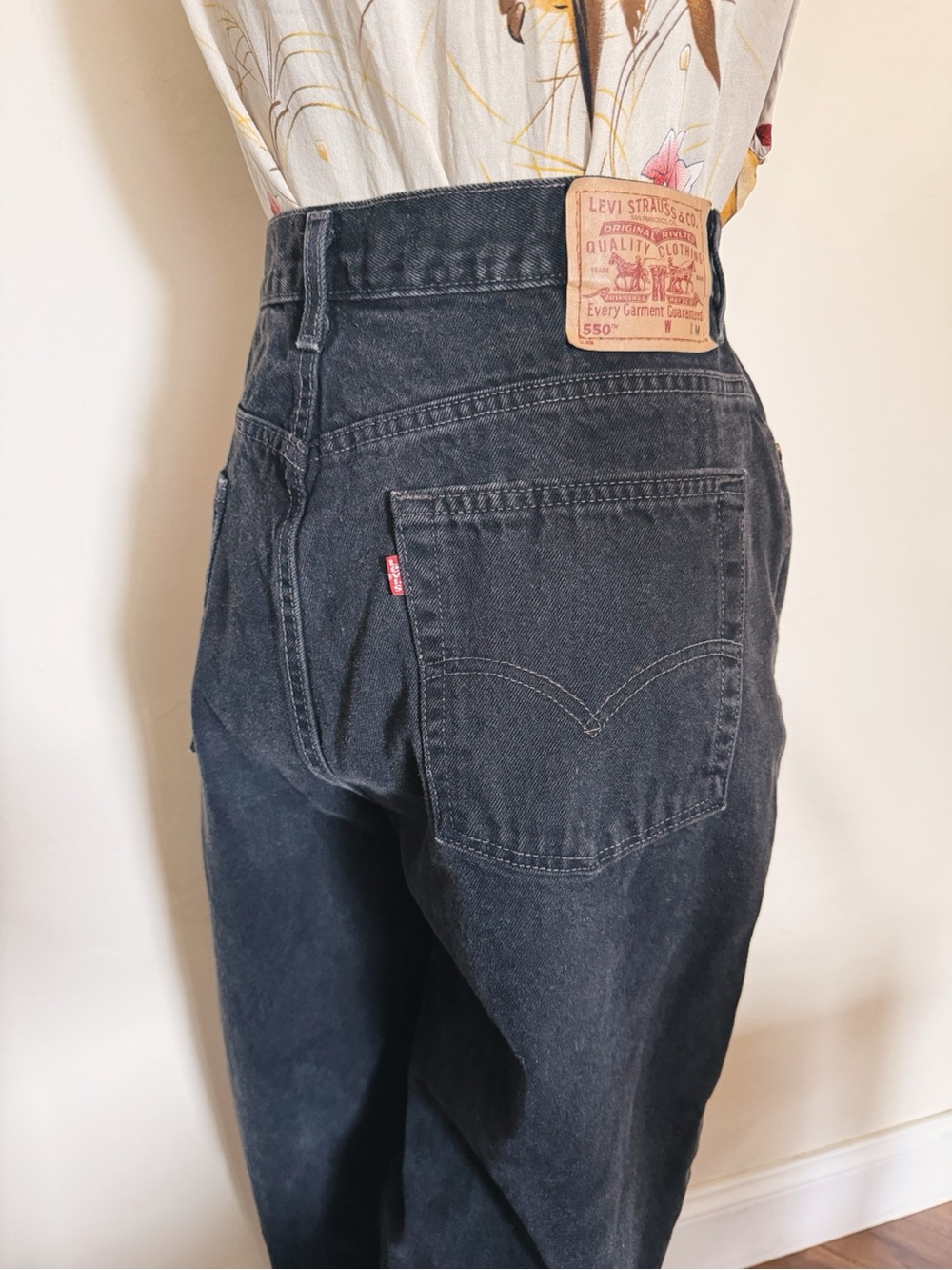 1999 Levis Dark Wash 550s